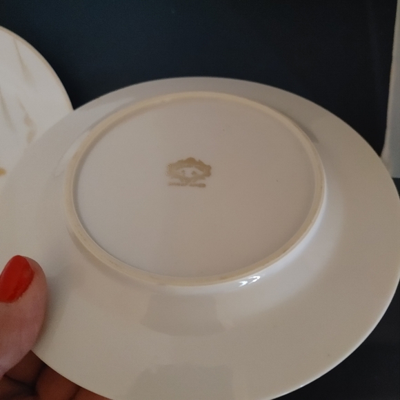 Kutani Hand Painted 8 Dessert Plates Bread Plate Gold Trim - Picture 5 of 7